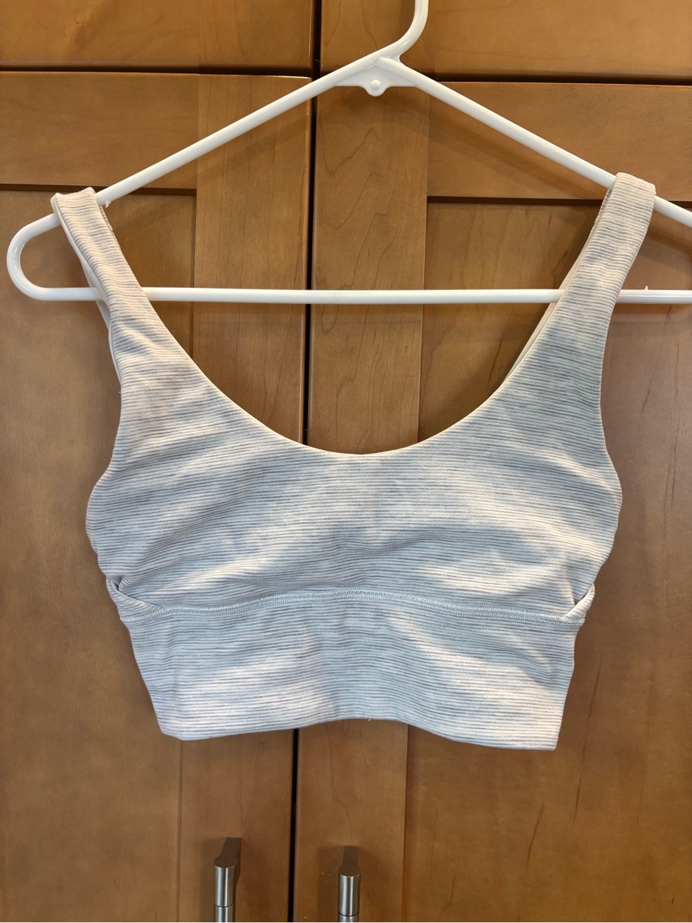 Lululemon gray & white sports bra